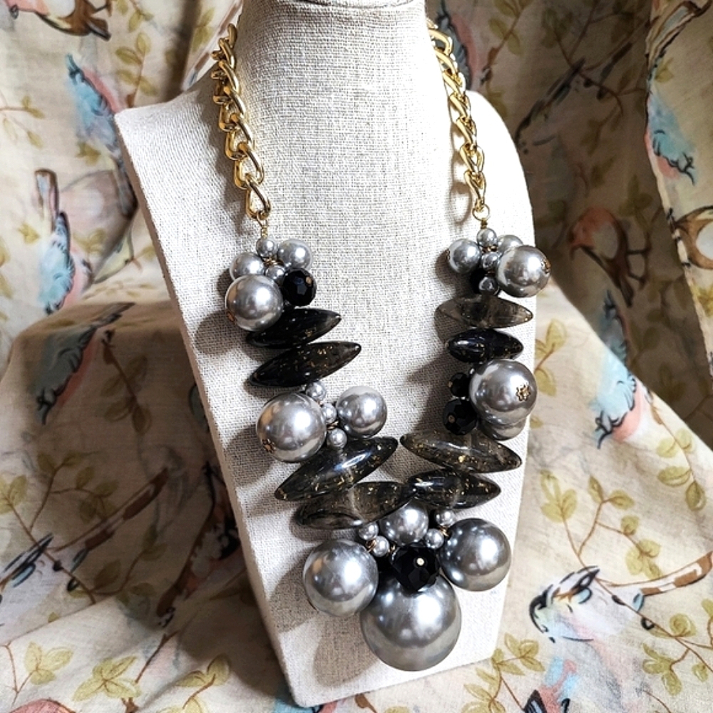 Huge Faux Black Grey Pearls Gold Flecks Lucite Confetti Glass Vintage Necklace